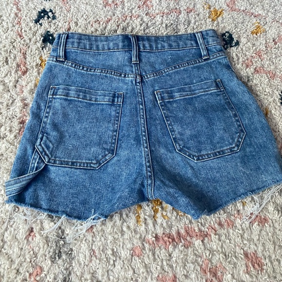 WildFable Jean Shorts - Picture 3 of 3